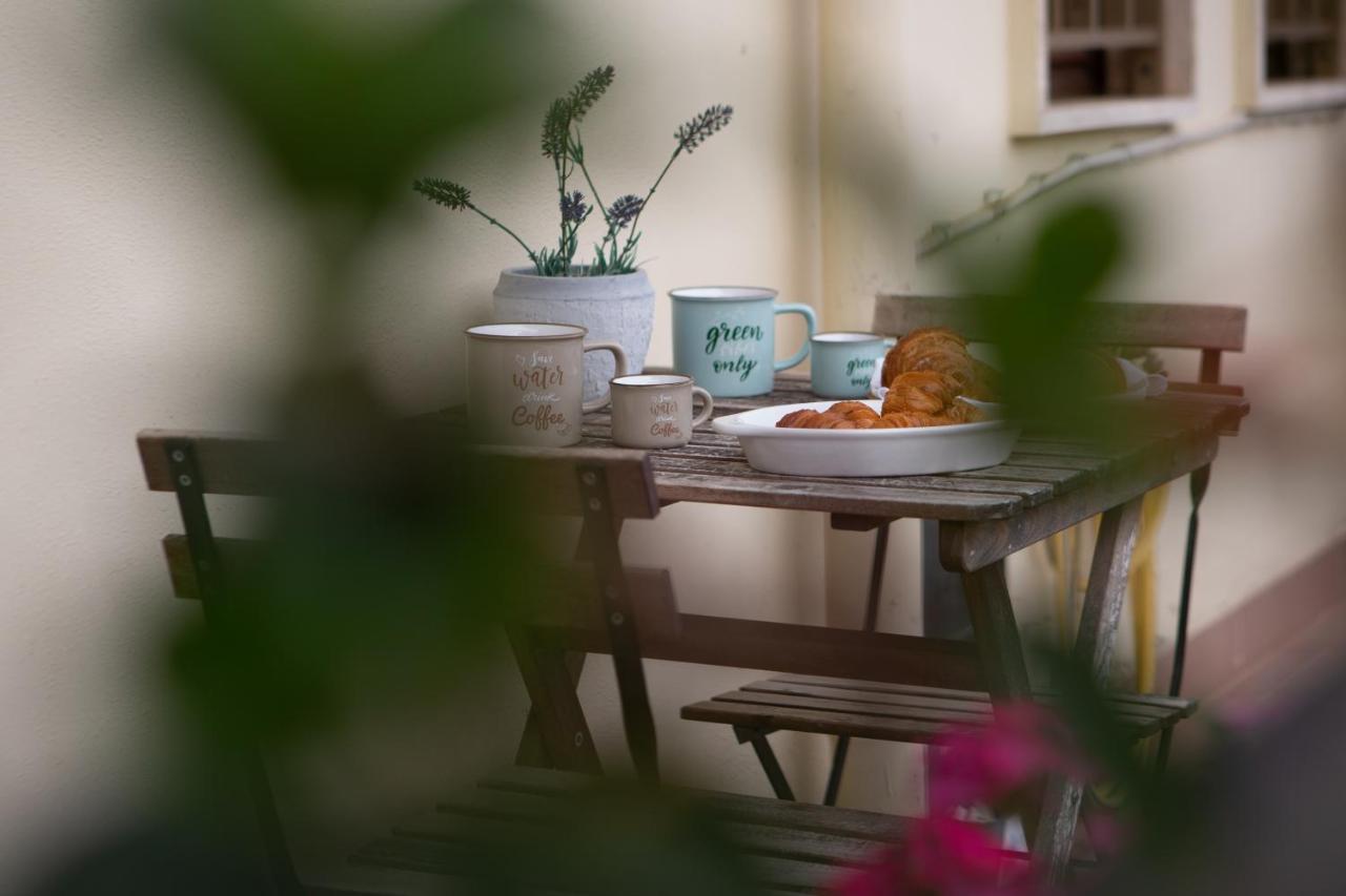 Casa Luisa Acomodação com café da manhã Salerno Exterior foto