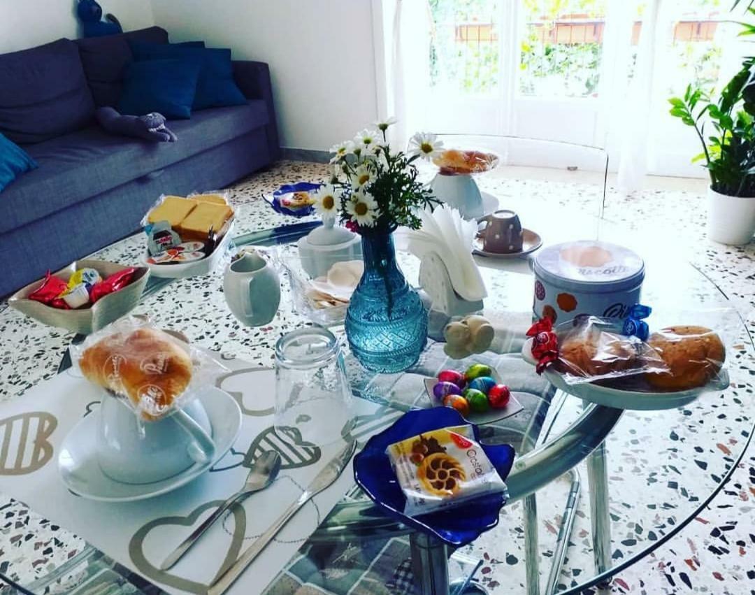 Casa Luisa Acomodação com café da manhã Salerno Exterior foto